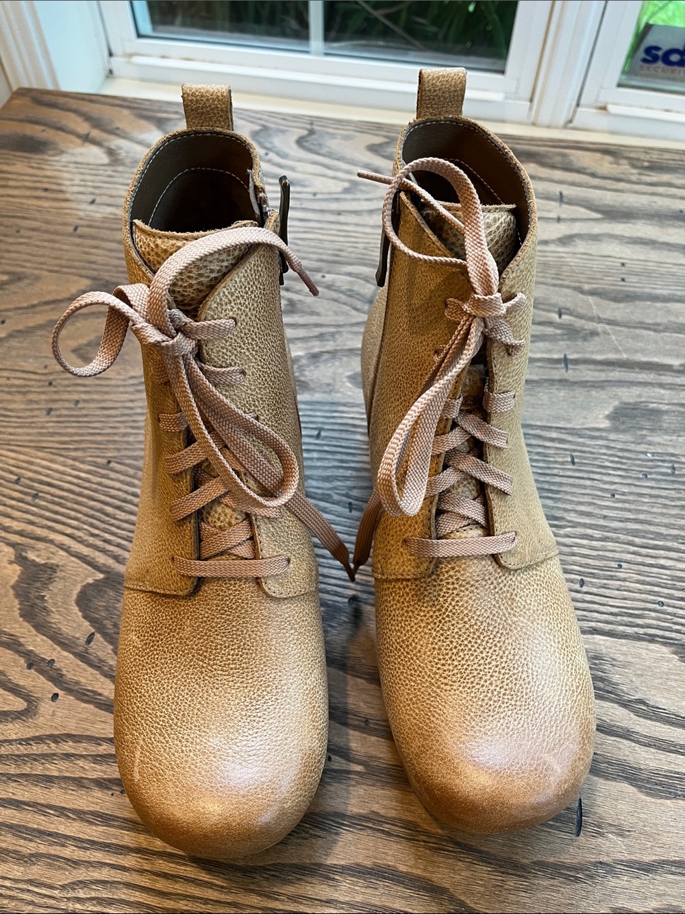 Dansko Sigourney tan clog lace up boot leather size 8.5-9 size 39 - Picture 4 of 13